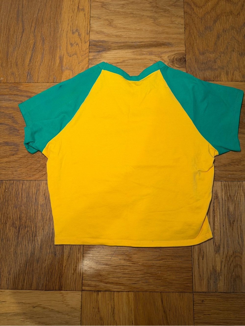 Hype and Vice Brazil Homerun Tee in Gold size small - Picture 7 of 7